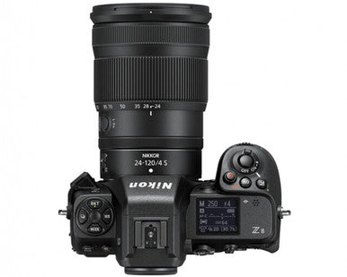 Nikon Z8 + Z 24-120 f/4 S Garanzia Nital