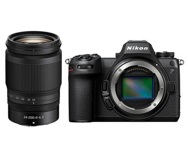 Nikon Z6 III + Z 24-200mm f/4-6.3 + SDXC 128GB Garanzia Nital